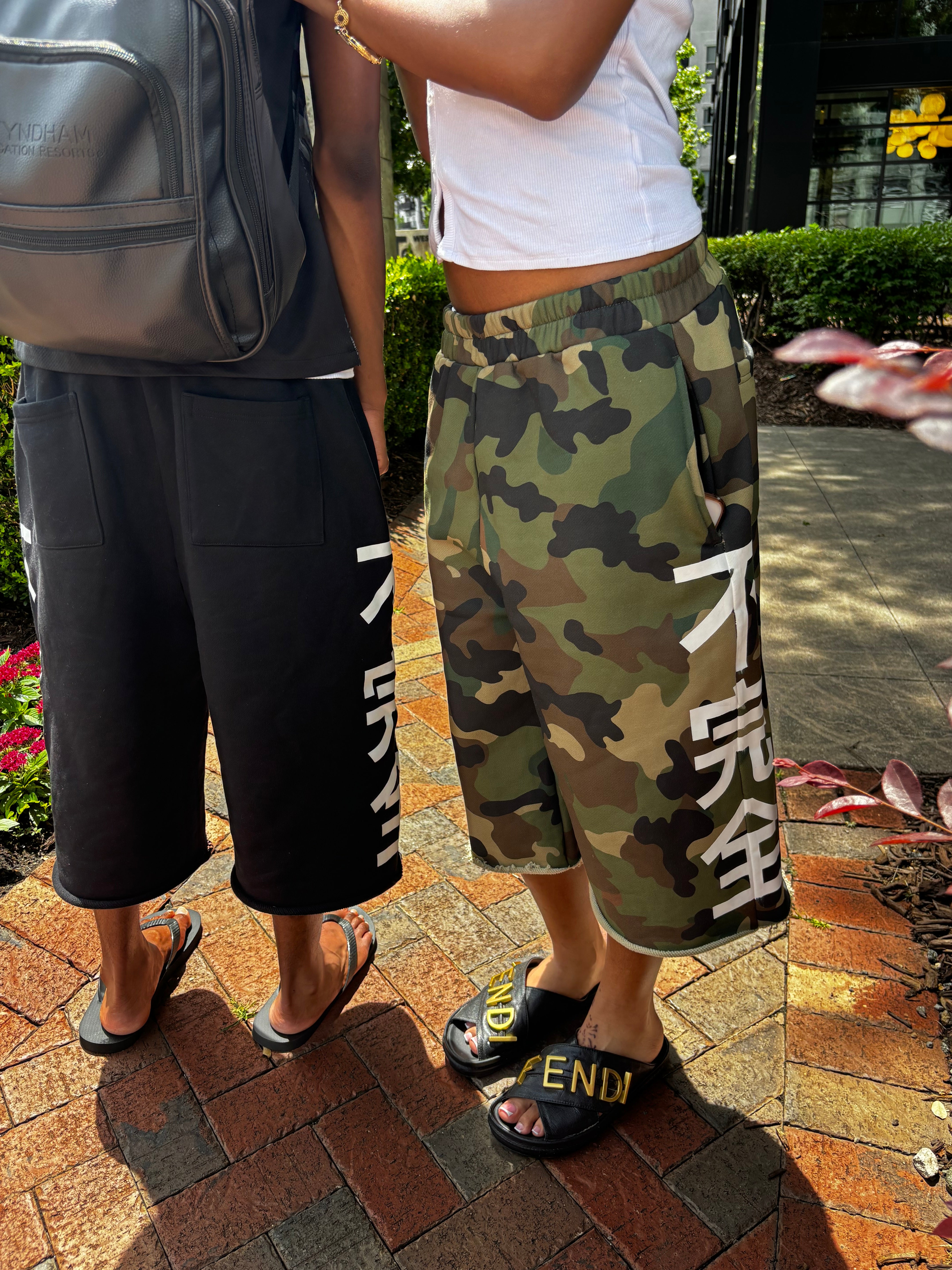 CAMO IMPERFECTION SHORTS